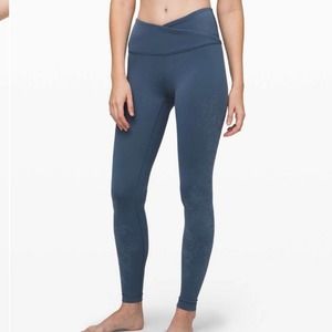 Lululemon Always On High-Rise Tight 28"*Flocked Everlux code blue size 6